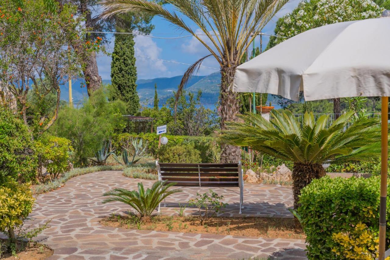 Residence Baia Delle Grazie Casa Morcone Exterior photo